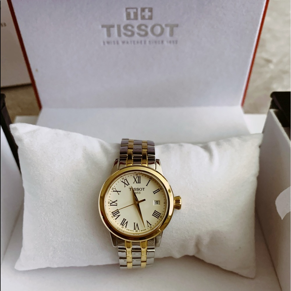 🥳NWOT Tissot Women’s Watch